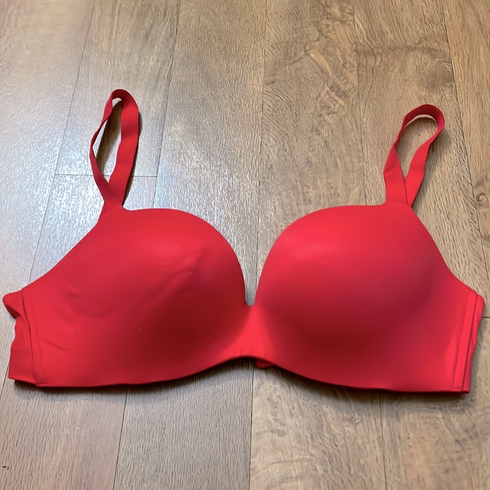 Soma bra in red
